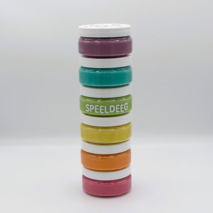 pastelkleurige speeldeeg van fen geschikt voor creatief en zelfstandig spel van peuters en kleuters