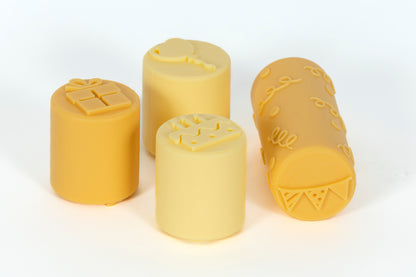 stempels en rollers voor creatief spel met speeldeeg (of voor koekjesdeeg) thema zoet voor peuters en kleuters
